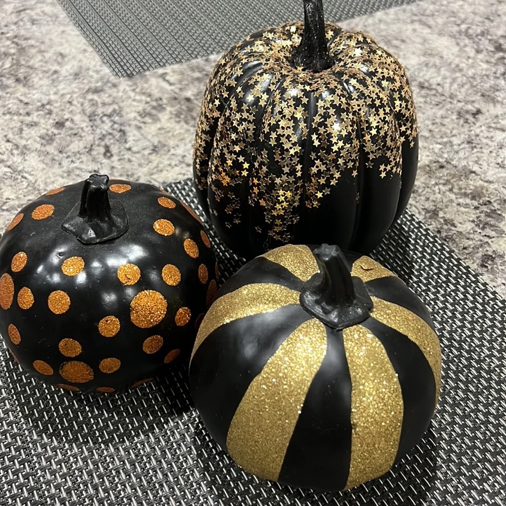 Halloween Pumpkin Lot 3 Sparkly Glitter Pumpkins Decor